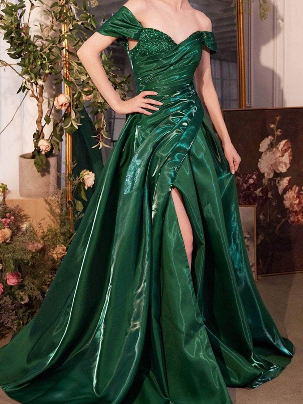 NWT Andrea and Leo A1424 Ruched Winter Formals and Balls Emerald size 10
